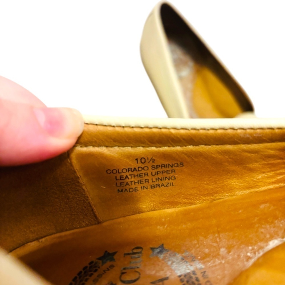 Driver Club USA Cream Leather Loafers - Picture 4 of 9